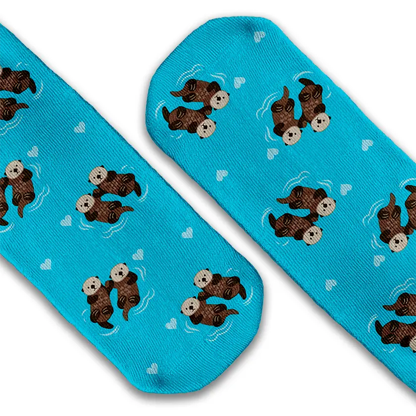 Loving Otters crew socks